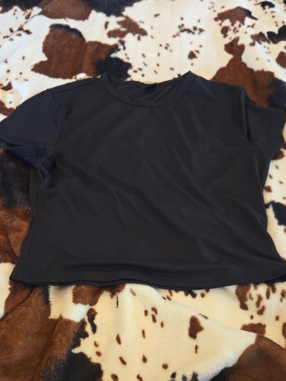 SHEIN Black Short Sleeve Crop Crewneck Top